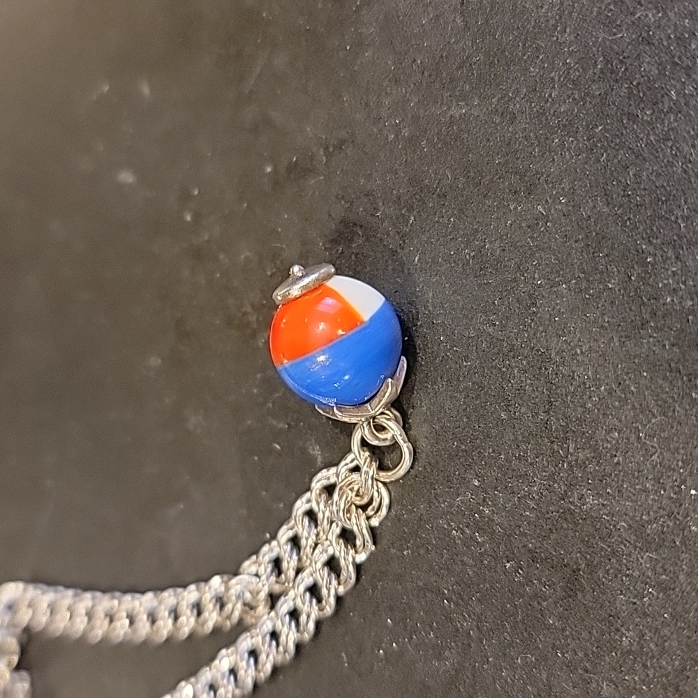 JAMES AVERY RETIRED TEXAS GLASS CHARM w/SMALL JAMES AVERY silver charm bracelet